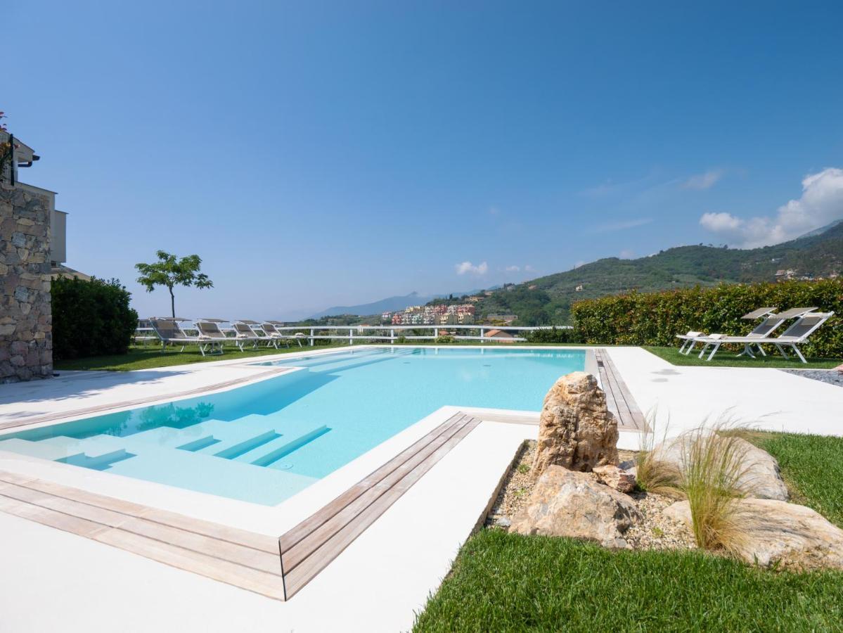Agriturismo Terre Degli Angeli ปิเอตราลิกูเร ภายนอก รูปภาพ