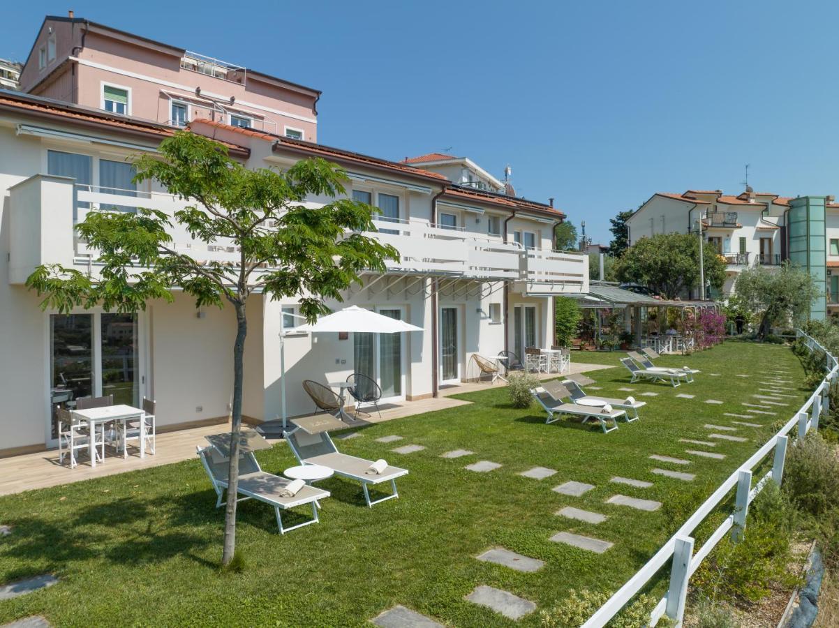 Agriturismo Terre Degli Angeli ปิเอตราลิกูเร ภายนอก รูปภาพ