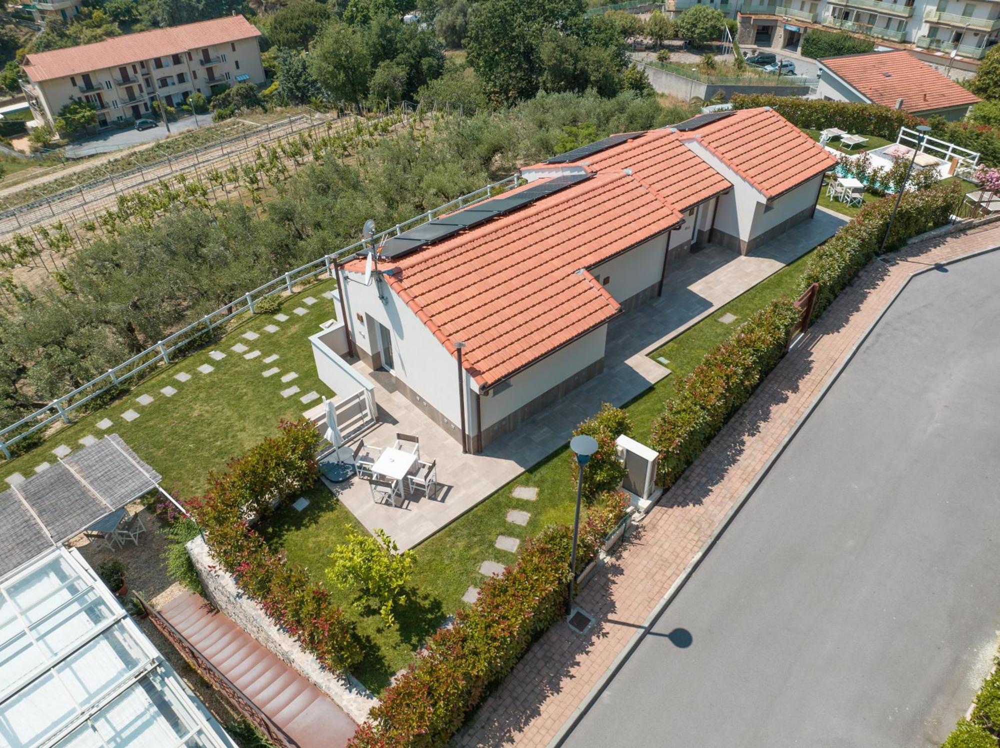 Agriturismo Terre Degli Angeli ปิเอตราลิกูเร ภายนอก รูปภาพ