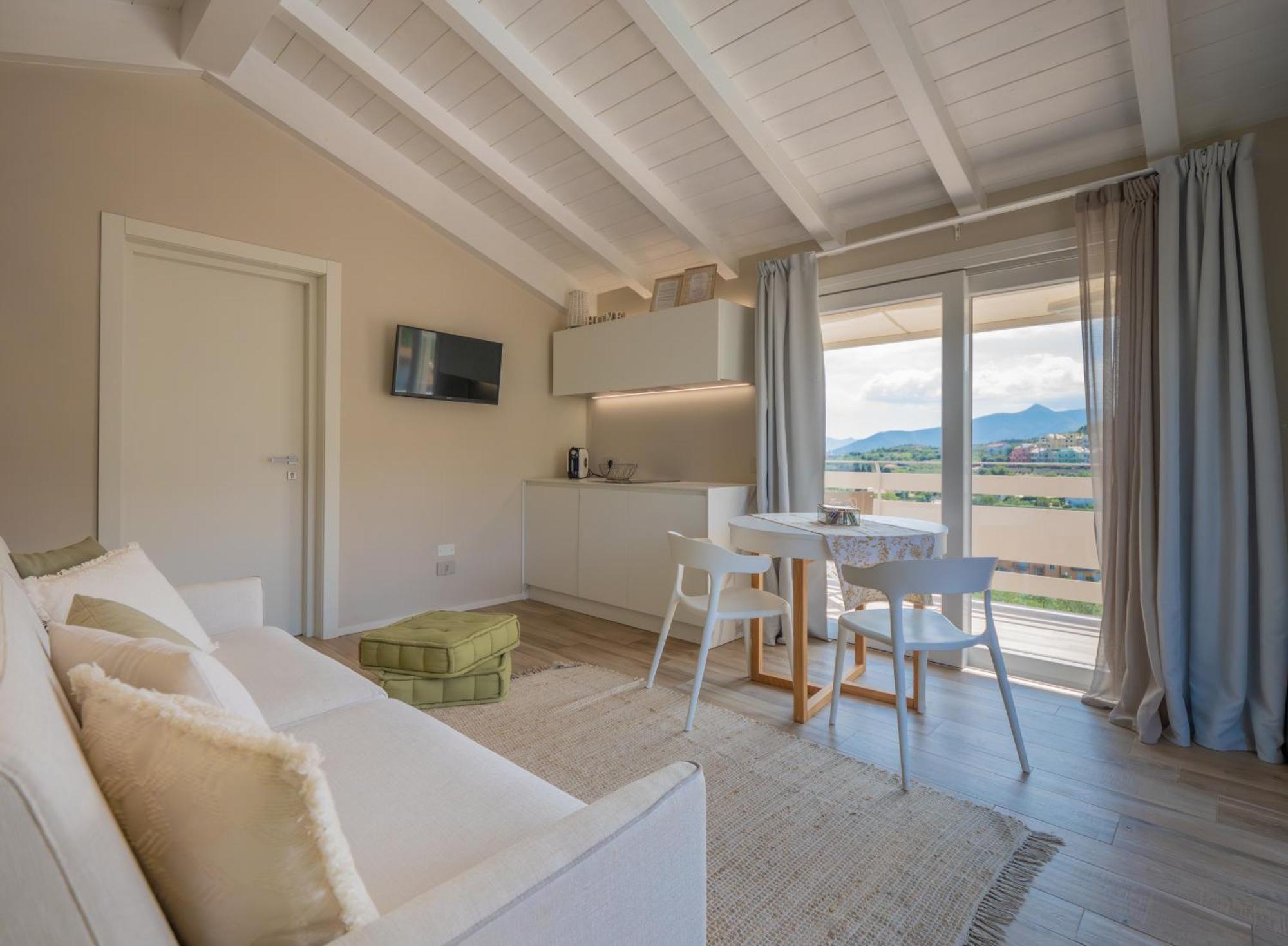 Agriturismo Terre Degli Angeli ปิเอตราลิกูเร ภายนอก รูปภาพ