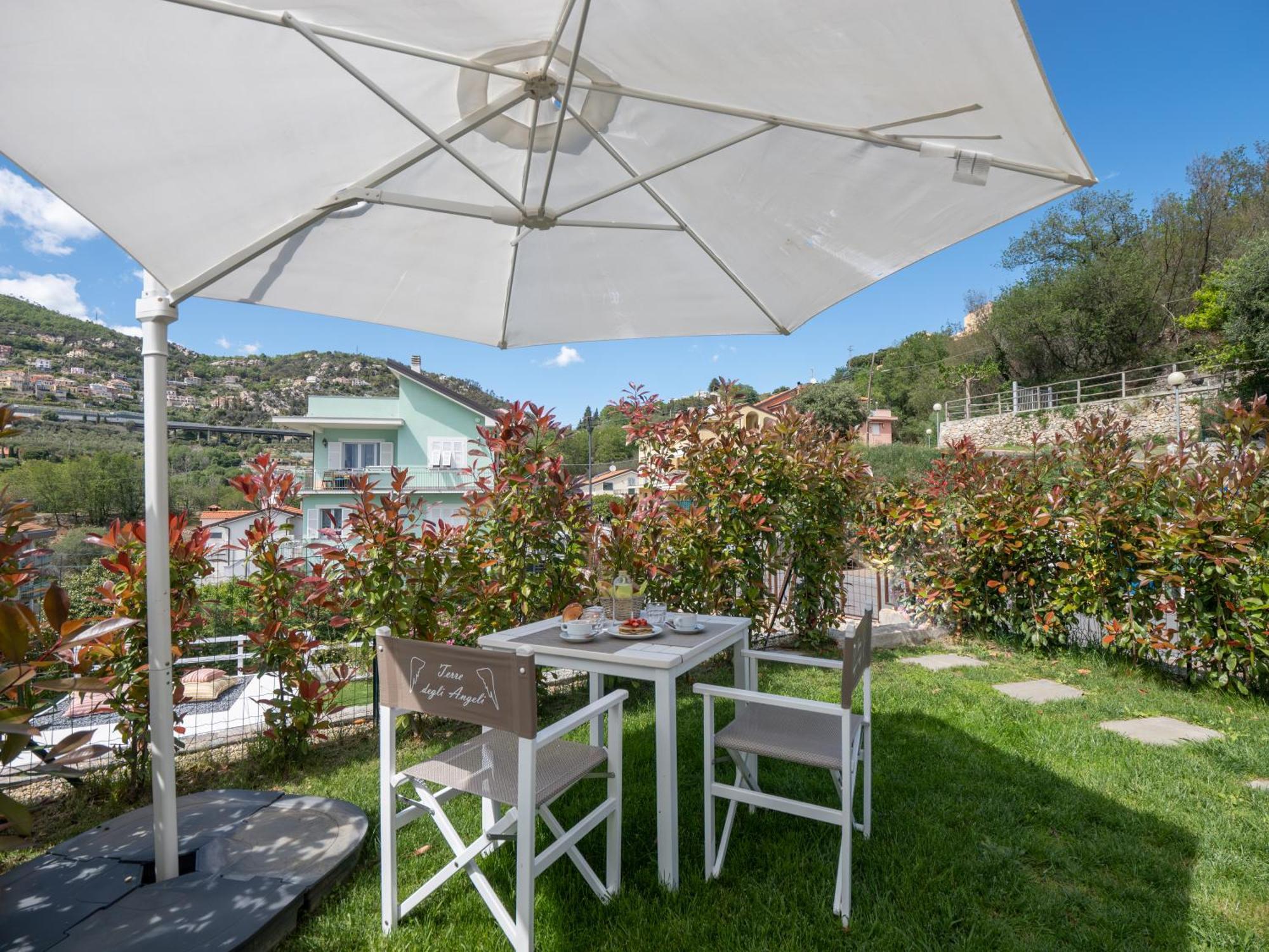 Agriturismo Terre Degli Angeli ปิเอตราลิกูเร ภายนอก รูปภาพ